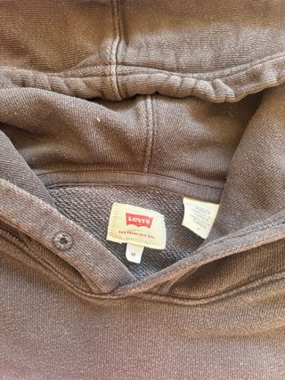 Sudadera Levi's Negra y Roja Talla M