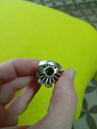 Anillo plata con granates