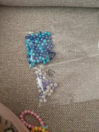 Pulseras hechas a mano