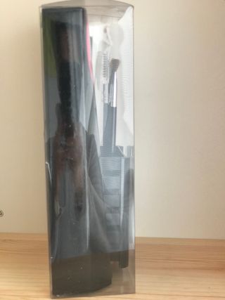 Set brochas maquillaje.