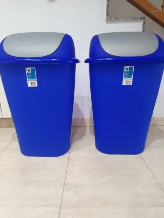 Papeleras de Reciclaje de 60L.