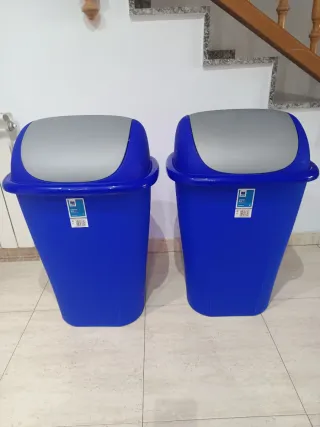 Papeleras de Reciclaje de 60L.