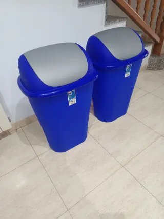 Papeleras de Reciclaje de 60L.