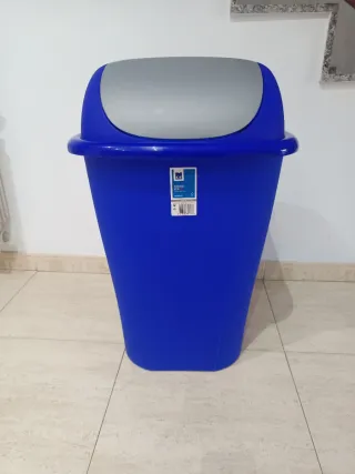 Papeleras de Reciclaje de 60L.
