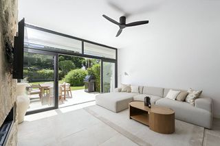 Casa adosada en venta en Nueva Andalucía centro en Marbella