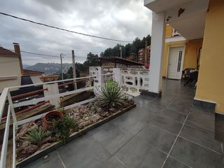 Chalet en venta en Vallirana