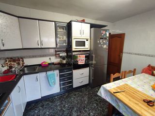 Chalet en venta en Vallirana
