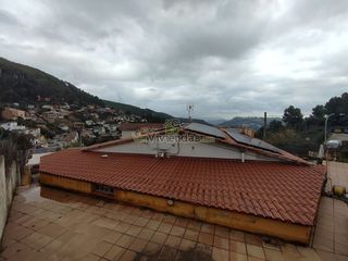 Chalet en venta en Vallirana