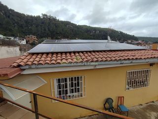 Chalet en venta en Vallirana