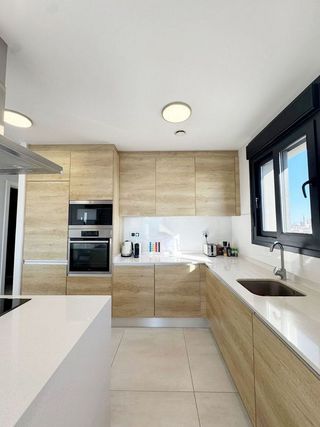 Piso en venta en Playa de Poniente en Benidorm