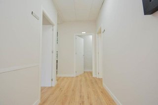 Local comercial en venta en Cervantes en Granada