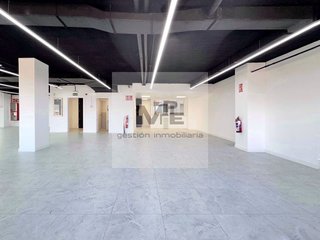 Oficina en alquiler en Castillejos en Madrid