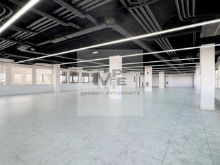 Oficina en alquiler en Castillejos en Madrid