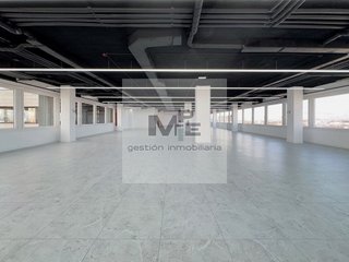 Oficina en alquiler en Castillejos en Madrid