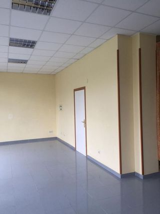 Local comercial en venta en Judizmendi - Santa Lucía en Vitoria-Gasteiz