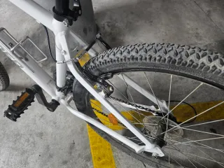 Bicicleta MTB Rockrider Blanca