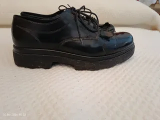 Zapatos negros cordones talla 39