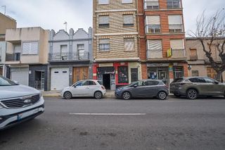 Local comercial en venta en Silla