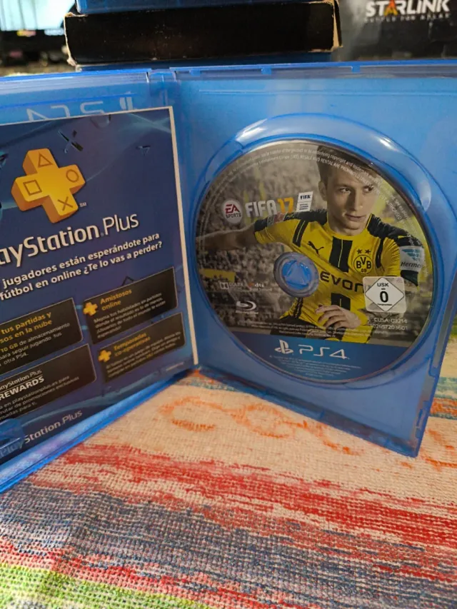 2 Juegos FIFA PS4: FIFA 22 y FIFA 17