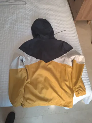 Chaqueta cortavientos leftis