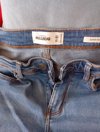Pantalón vaquero Pull&Bear azul hombre