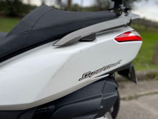 Kymco Superdink 300 Blanca