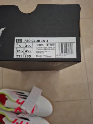 Zapatillas Adidas Blancas y Rojas