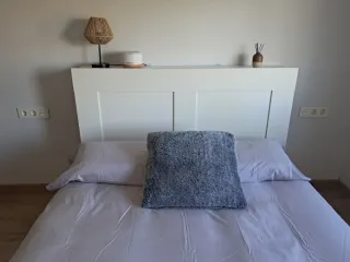 Cabecero de cama blanco