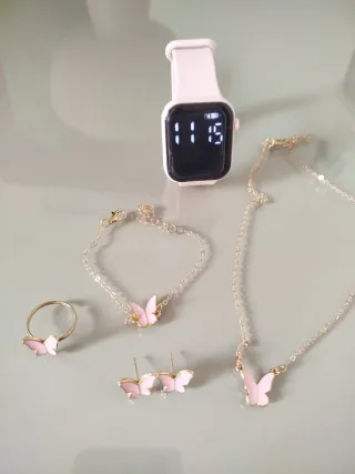 Conjunto de joyería mariposa.