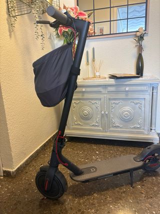 Patinete Eléctrico Xiaomi Mi 365