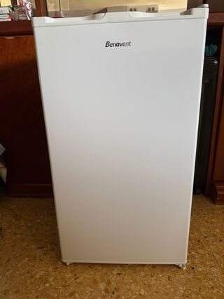 Nevera Benavent Blanca
