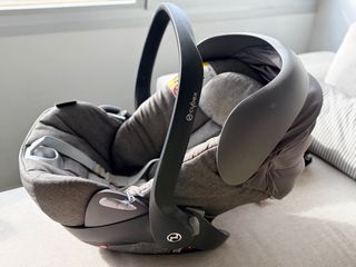Silla de coche Cybex, modelo Cloud Q platinum