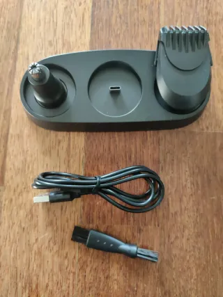 Rasoio Elettrico con Accessori