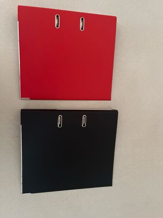 Carpetas Archivador Rojo y Negro