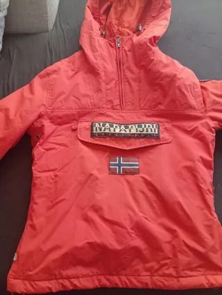 Anorak Napapijri naranja oscuro Talla M