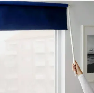 Persiana enrollable azul IKEA