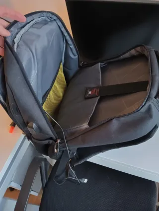 Pack de Mochilas para portátil, marcha o deporte.