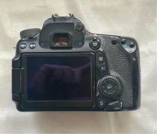 Cámara Canon EOS 70D para reparar o piezas