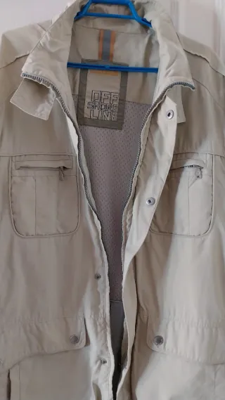 Parka beige hombre como nueva. Talla L