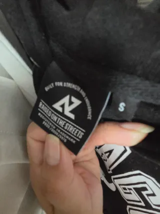 Sudadera Raised on the Streets Talla S