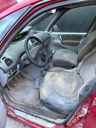 Despiece Citroen xsara Picasso 2.0 HDI  Año 2003