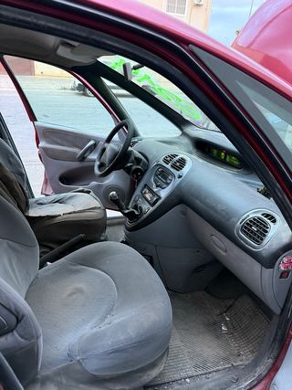 Despiece Citroen xsara Picasso 2.0 HDI  Año 2003