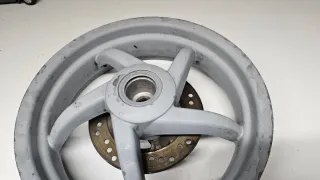 Llanta aprilia sr 13 polgadas con disco de freno