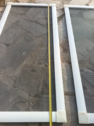 Mosquiteras correderas aluminio.