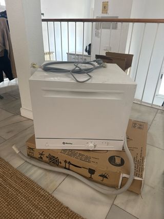 Lavavajillas compacto Balay 6 servicios