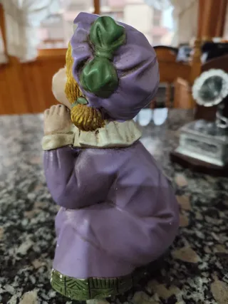 Figura decorativa pintada a mano