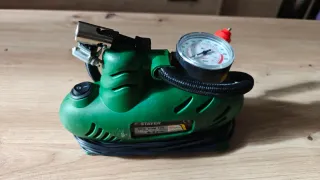 Compresor Coche 12V Stayer