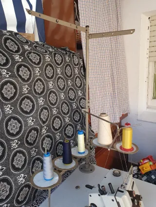 Máquina Overlock Brother