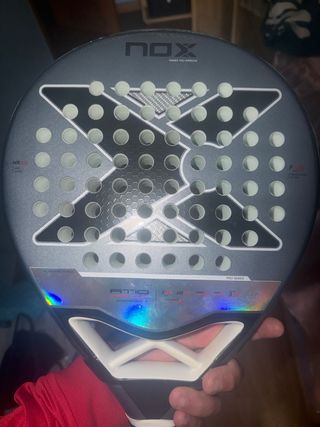Pala Padel Nox AT10 Pro Agustín Tapia 2025