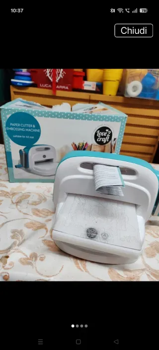 Set di fustelle per scrapbooking e fustellatrice